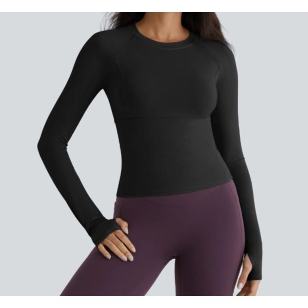 Halara Black Fitted Long Sleeve Thumb Hole Active Yoga Top Size Medium